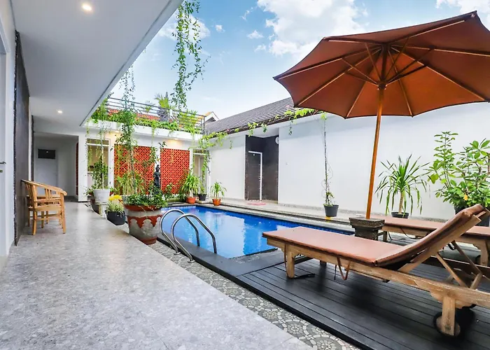 Pensión White Blue House - Private Room, Shared Pool And Kitchen - 4 3*