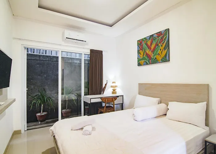 White Blue House - Private Room, Shared Pool And Kitchen - 4 Pensión 3*