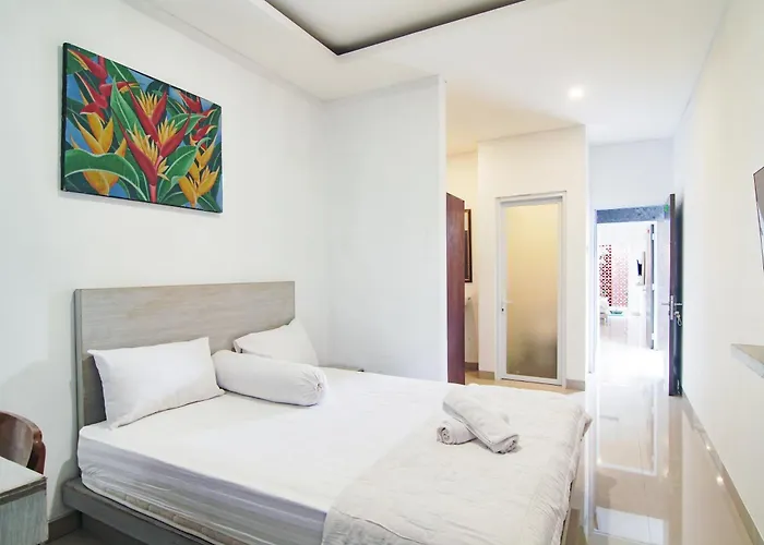 Pensión White Blue House - Private Room, Shared Pool And Kitchen - 4 3*